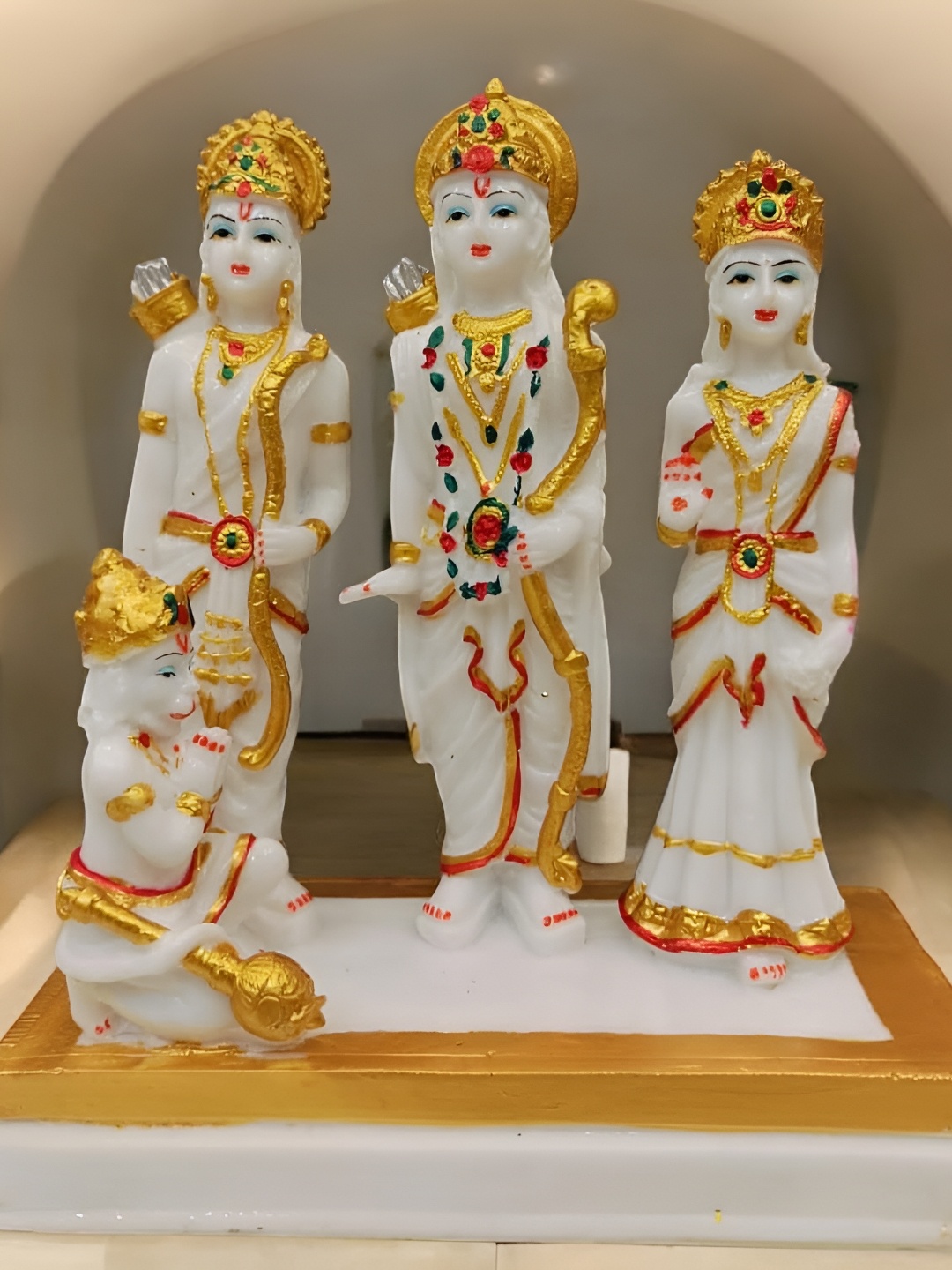 

NAYRA HANDICRAFTS White and Gold-Toned Marble Ram Darbar Religious Idol Showpiece