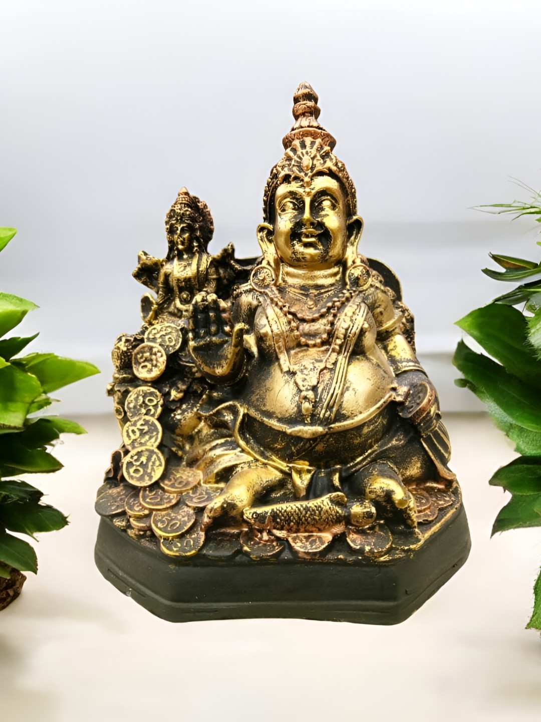 

NAYRA HANDICRAFTS Gold-Toned Kuberji Religious Idol Showpiece
