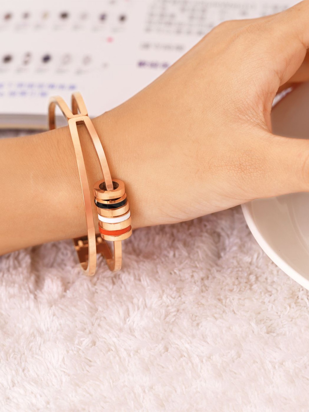 

DressBerry Artificial Stones Kada Bracelet, Rose