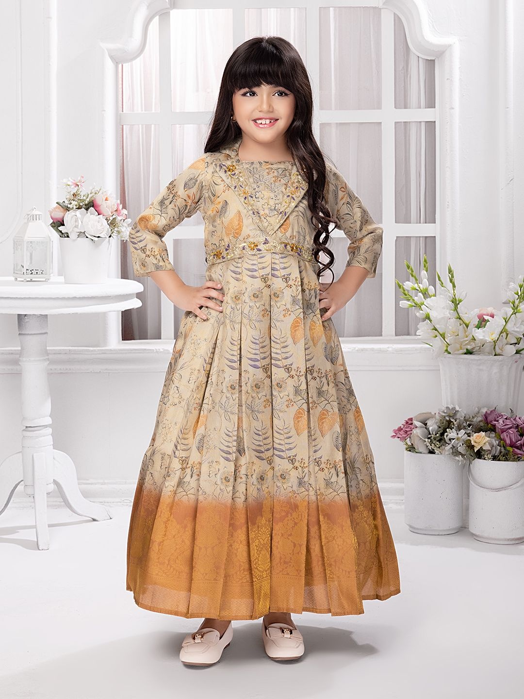 

BETTY Girls Floral Printed Fit & Flare Maxi Dress, Tan