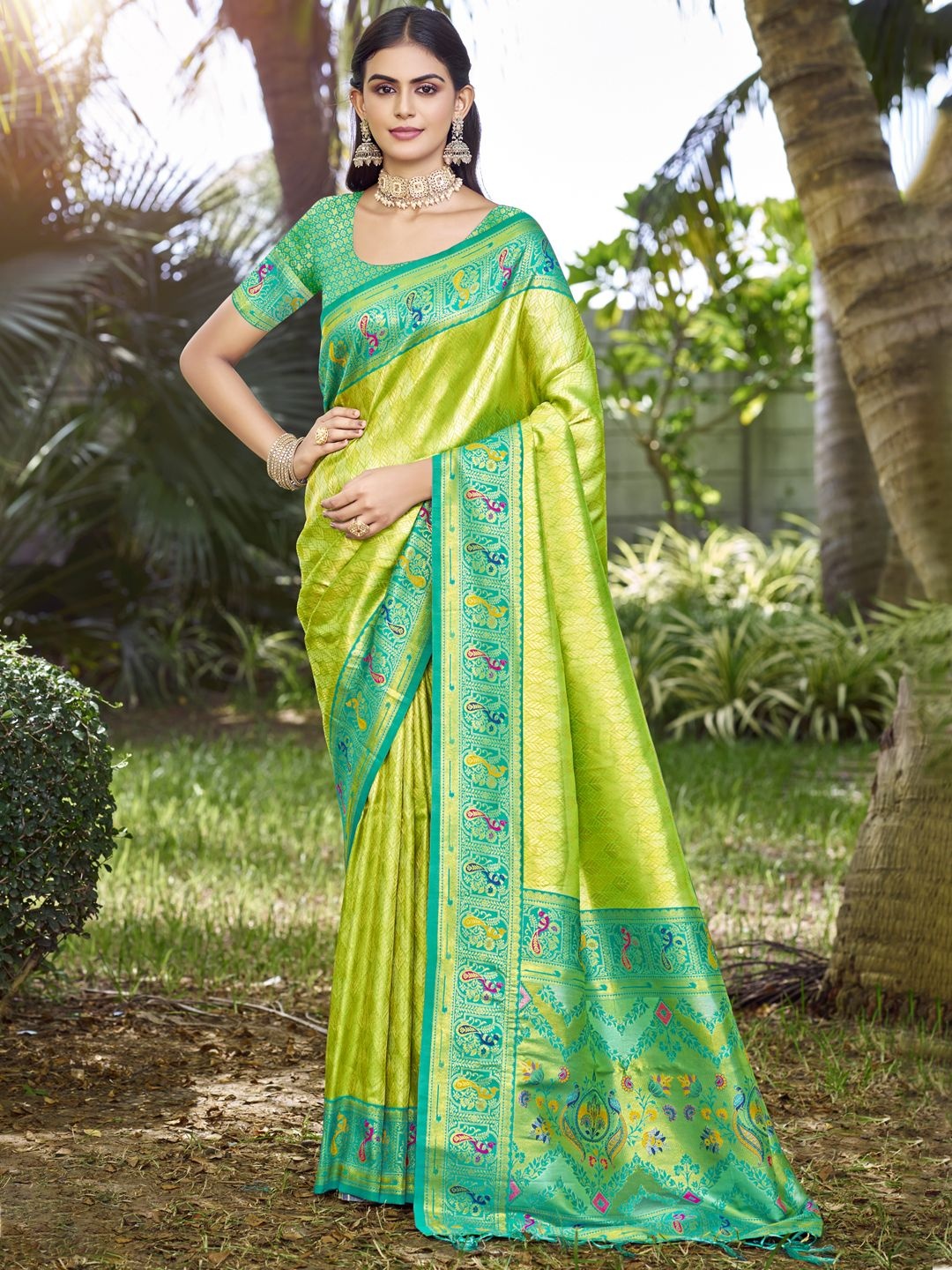 

SANGAM PRINTS Ethnic Motifs Woven Design Zari Tussar Saree, Green