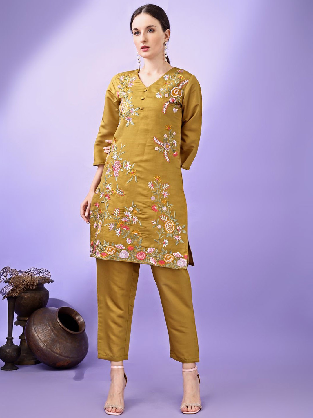 

Tikhi Imli Embroidered V-Neck Three-Quarter Sleeves Tunic With Trouser, Mustard