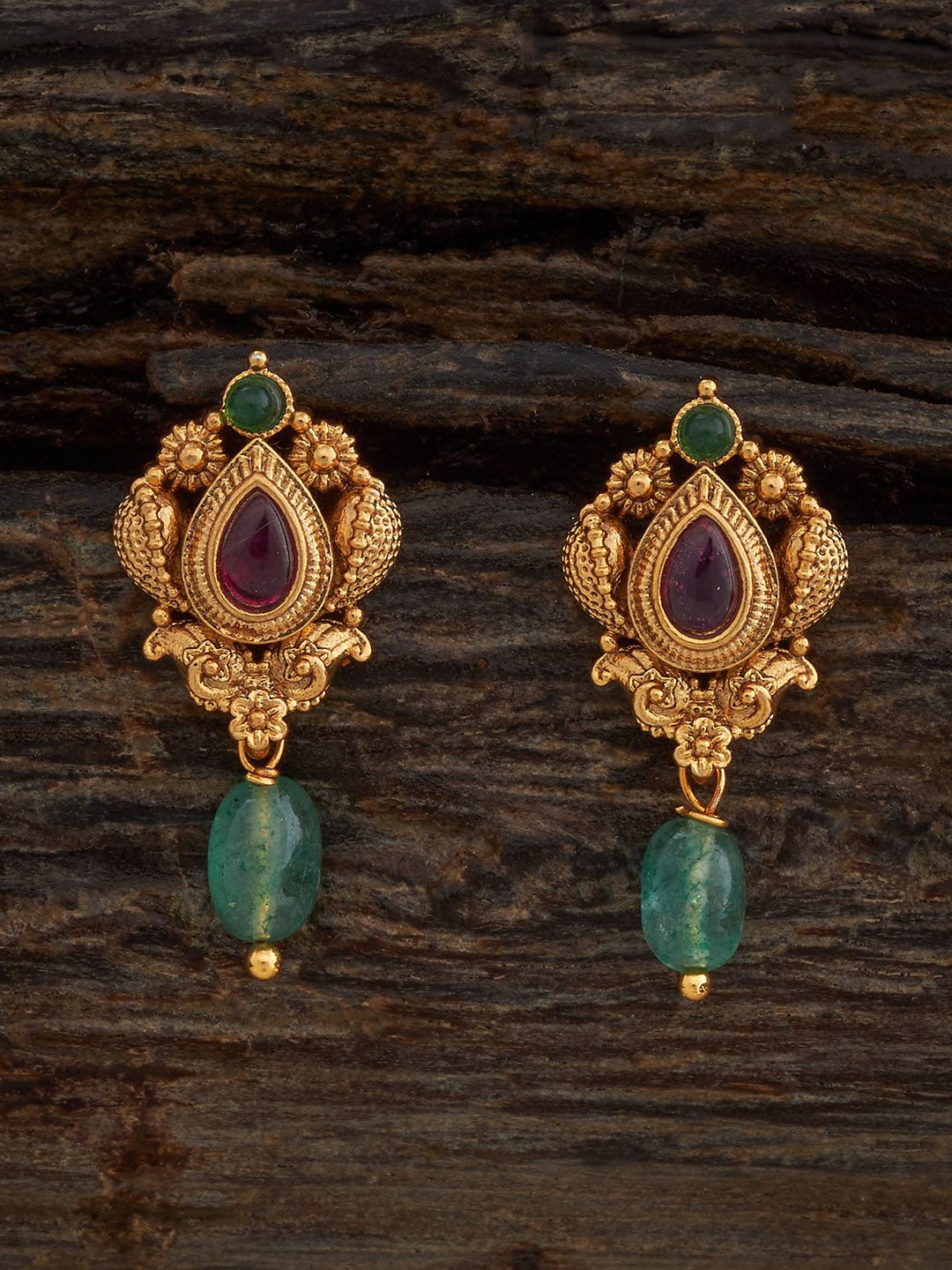 

Kushal's Fashion Jewellery Gold-Plated Classic Studs