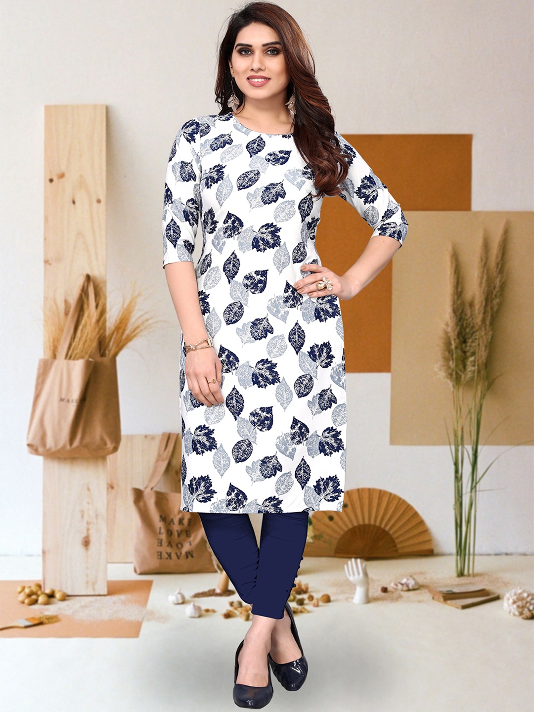 

KETAKI FASHION Ethnic Motifs Printed Straight Kurta, White