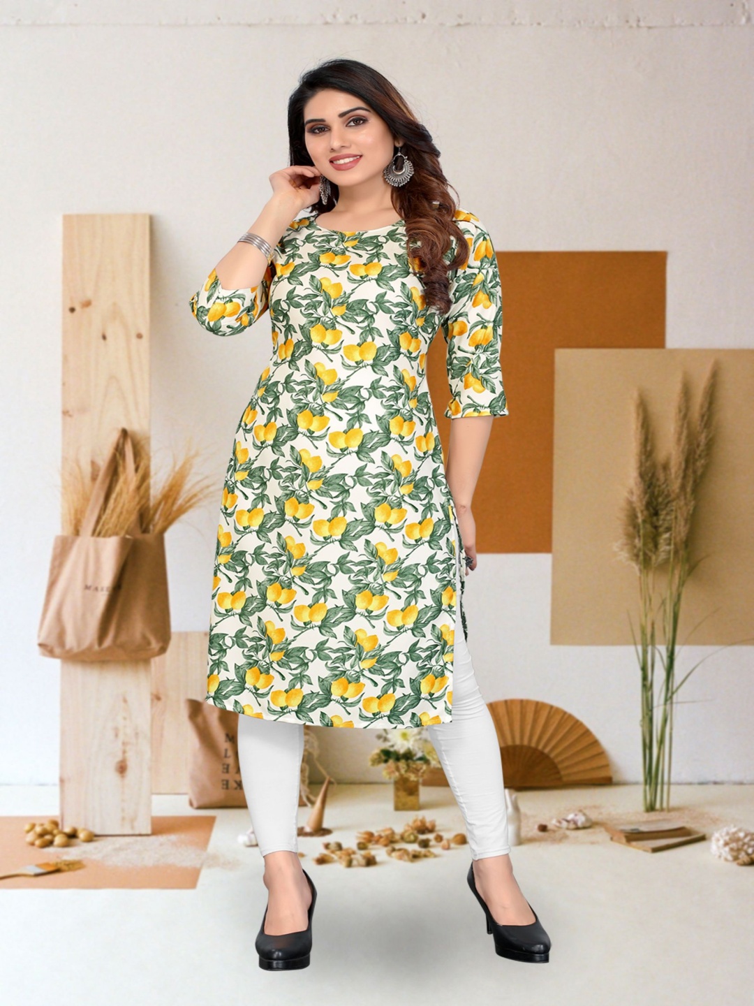 

KETAKI FASHION Floral Printed Round Neck Straight Kurta, White