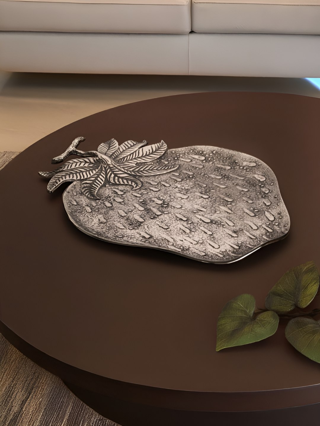 

Troveas Silver-Toned BerryLicious Textured Aluminium Food Platter