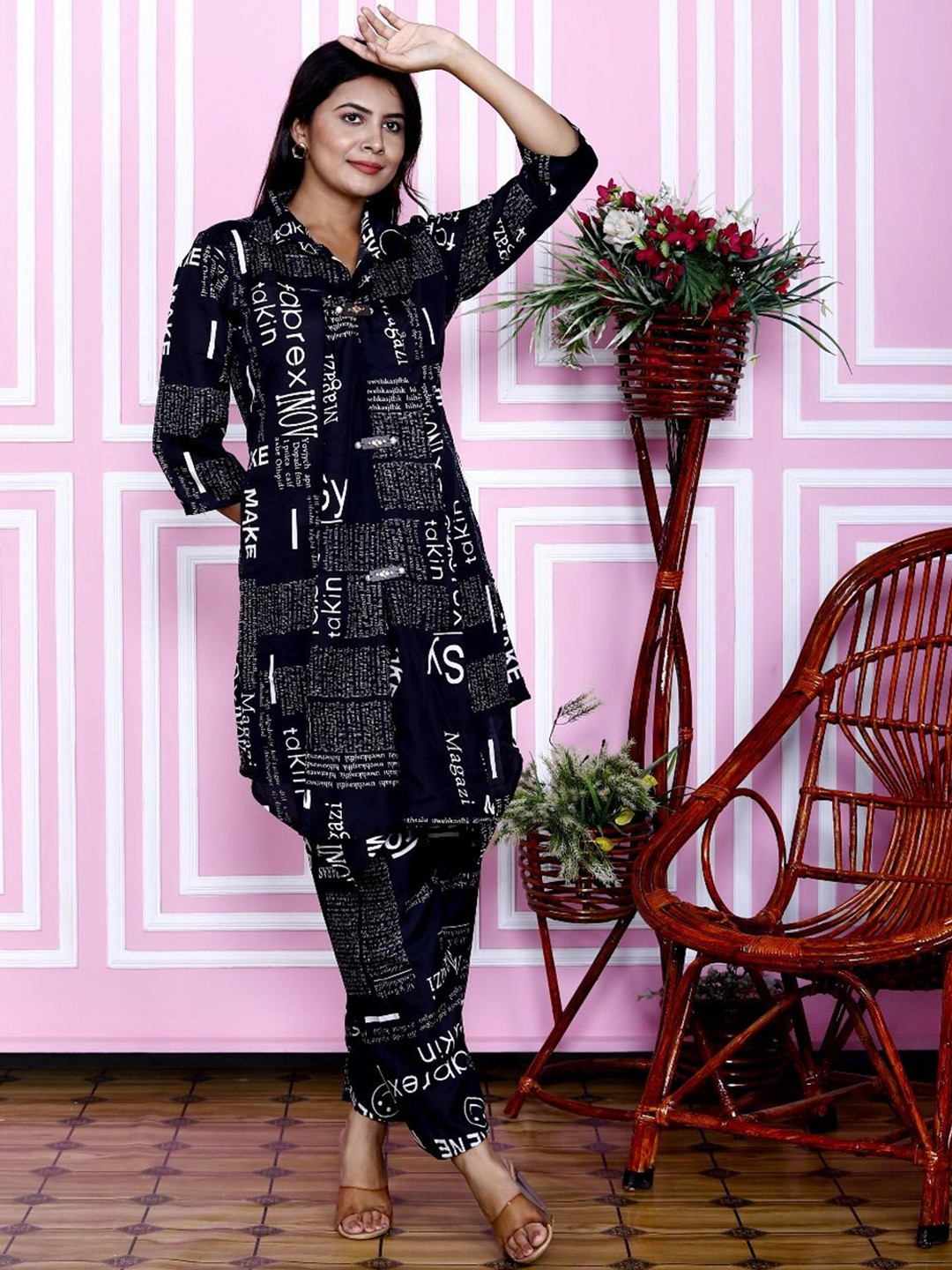 

MILAAV Printed Shirt Collar Tunic With Trousers, Black