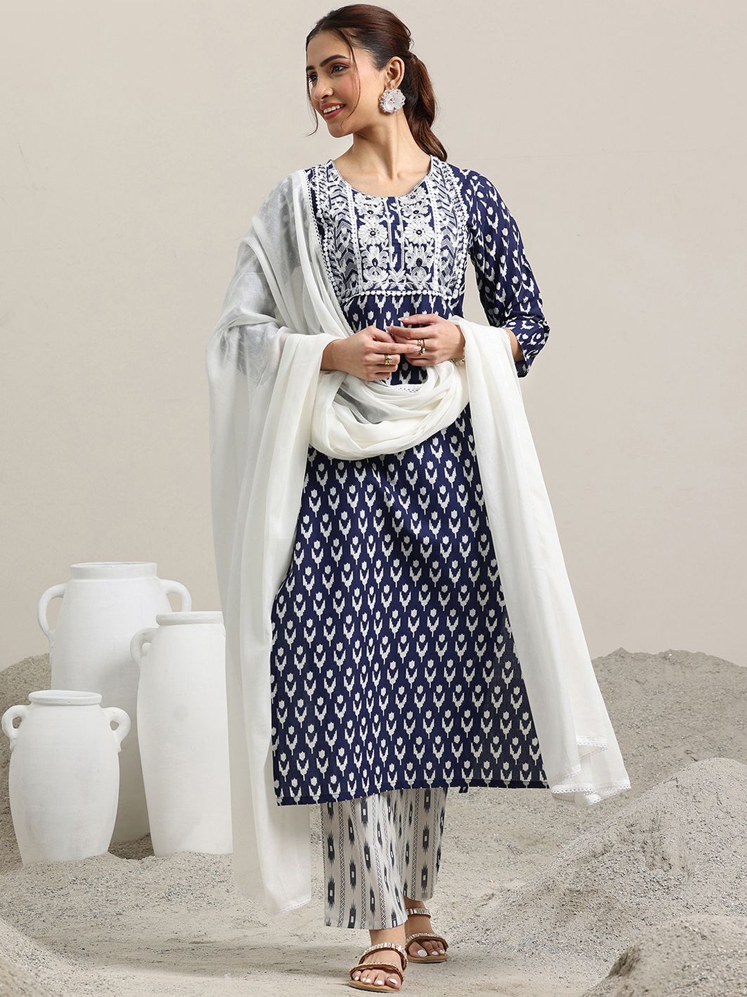 

Libas Abstract Printed Pure Cotton Straight Kurta with Trousers & Dupatta, Blue