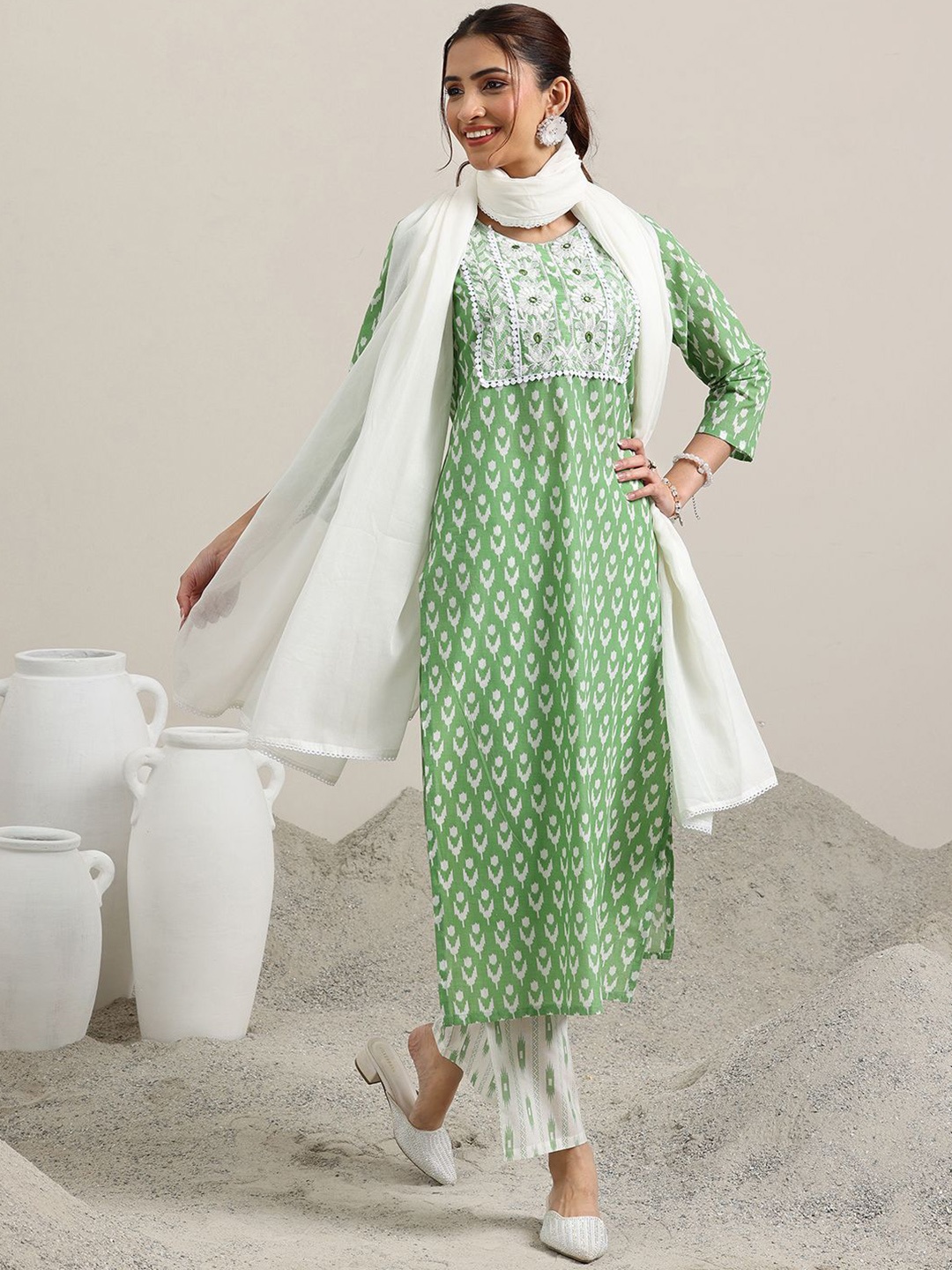 

Libas Abstract Printed Pure Cotton Straight Kurta with Trousers & Dupatta, Green