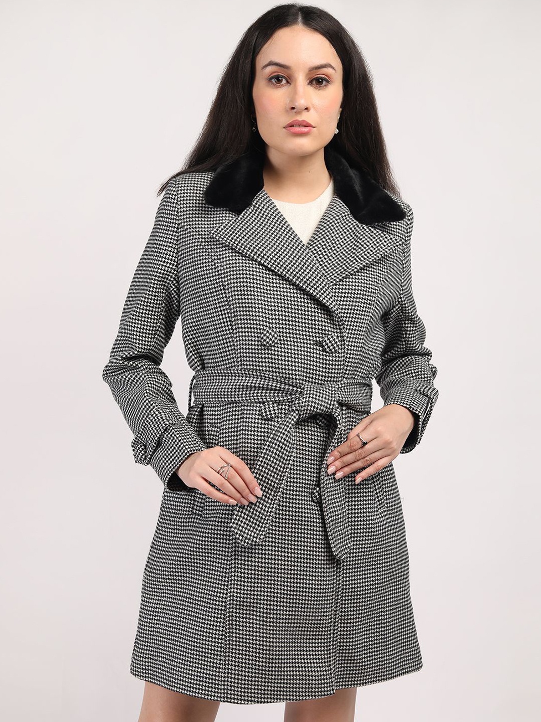 

The Roadster Lifestyle Co. Women Checked Double Breasted Notched Collar Overcoat, Black