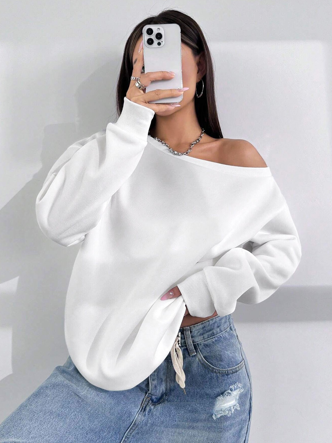 

Stylecast X Slyck Solid Off Shoulder Oversized Sweatshirt, White