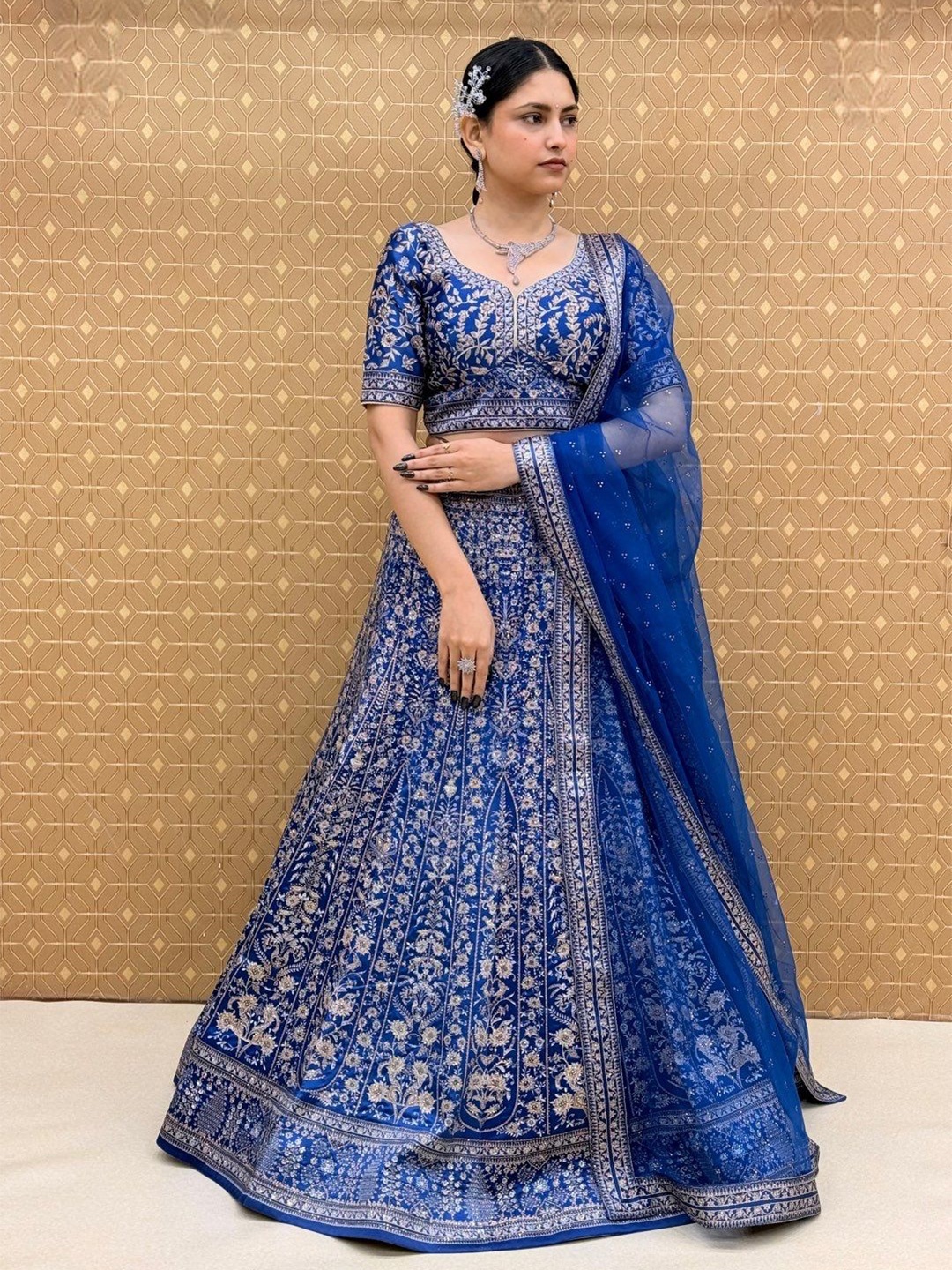 

KUNDAN FAB Embroidered Beads and Stones Ready to Wear Lehenga & Blouse With Dupatta, Blue