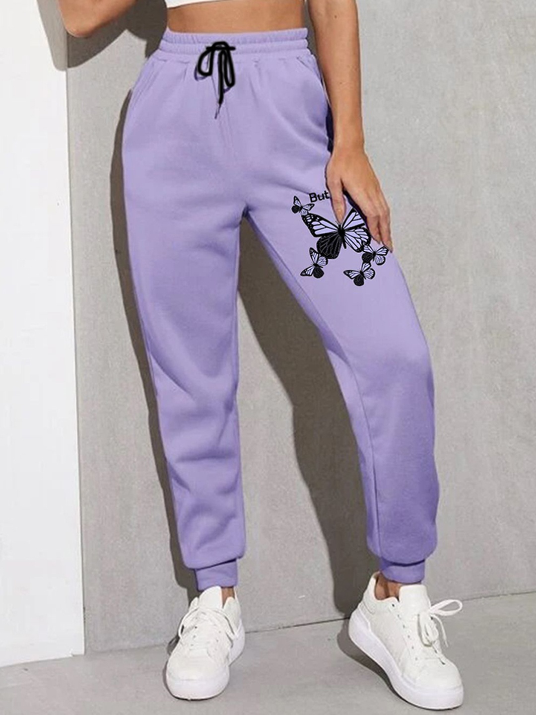 

SAAHASAM Women Printed Relaxed Joggers Trousers, Lavender