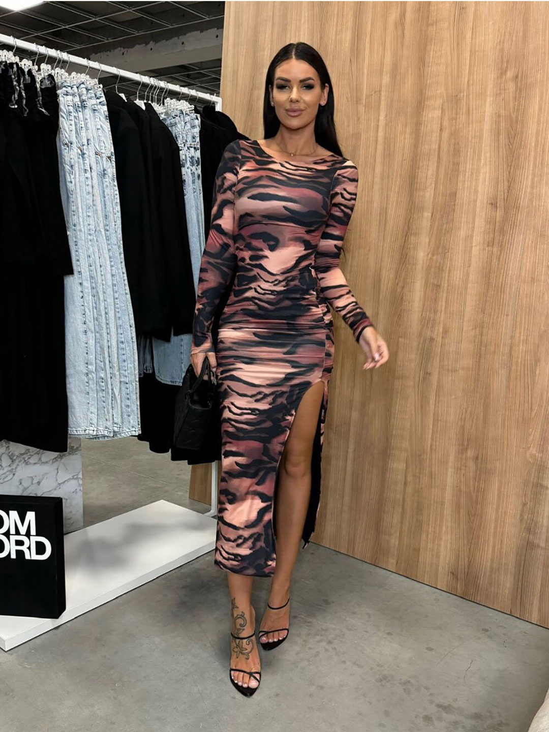 

StyleCast x Revolte Women Tie and Dye Printed Bodycon Midi Dress, Brown