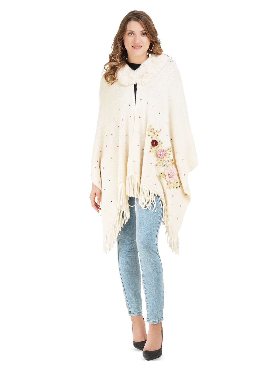 

Stole & Yarn Cream Floral Embroidery Fur Collar Poncho