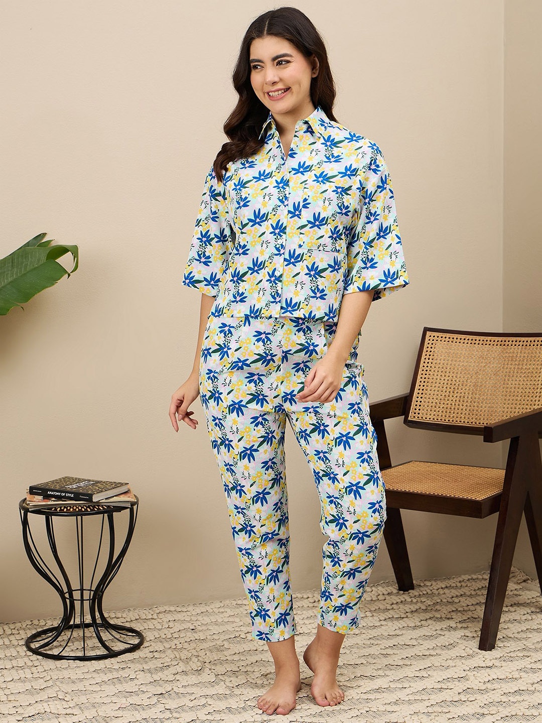 

ETC Women Floral Printed Night suit, White