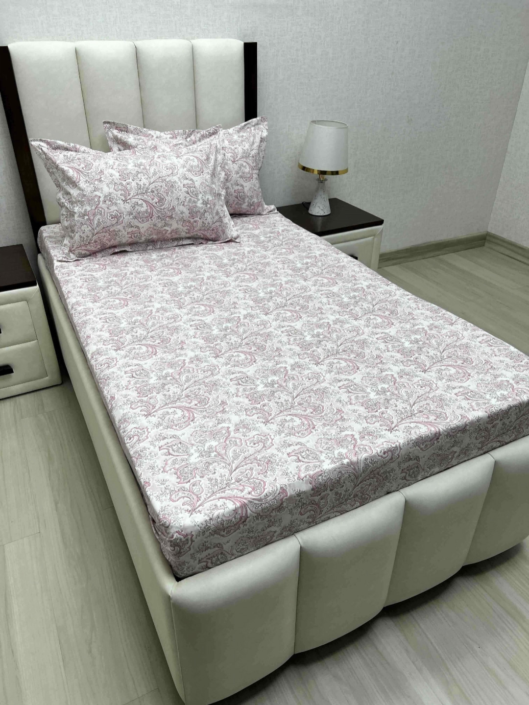 

Pure Decor Cotton Single Bed Size Bedsheet With 2 Pillow Covers 1.73m X 2.36m, Pink