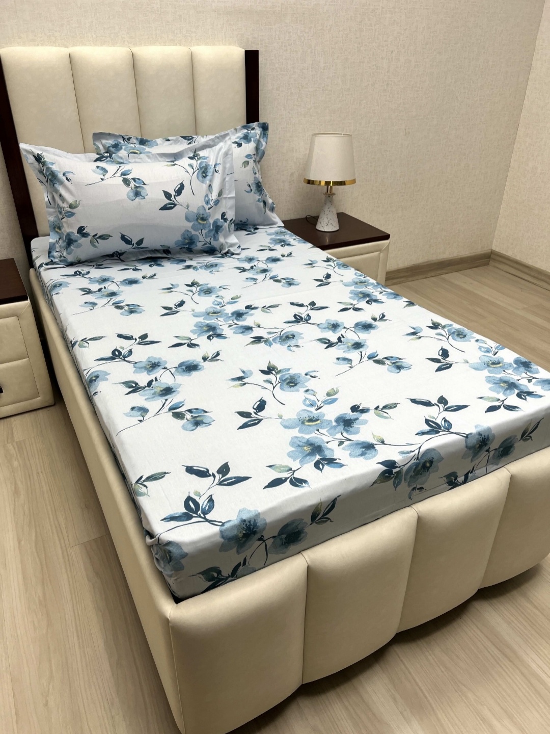 

Pure Decor Cotton Single Bed Size Bedsheet With 2 Pillow Covers 1.73m X 2.36m, Blue