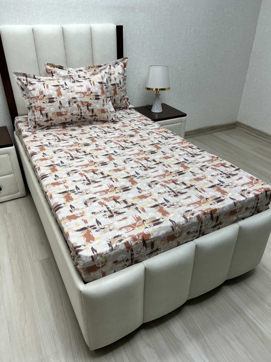 

Pure Decor Cotton Single Bed Size Bedsheet With 2 Pillow Covers 1.73m X 2.36m, Grey