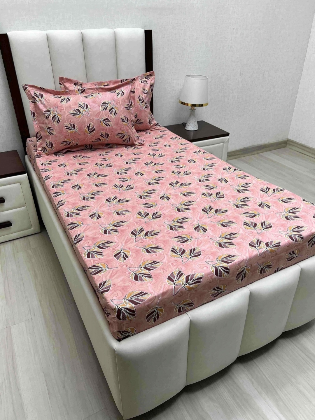 

Pure Decor Cotton Single Bed Size Bedsheet With 2 Pillow Covers 1.73m X 2.36m, Pink