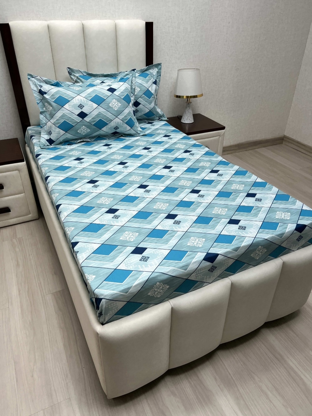 

Pure Decor Cotton Single Size Bedsheet With 2 Pillow Covers 1.73m X 2.36m, Blue