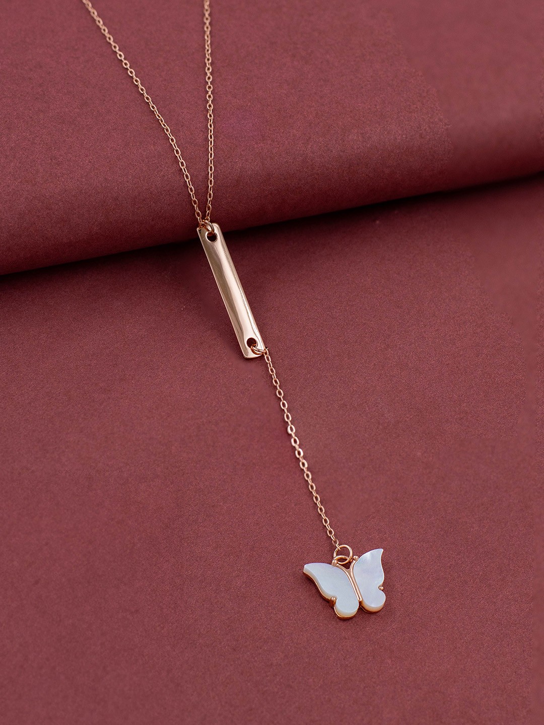 

SILMORA Rose Gold-Plated Butterfly Shaped Pendant With Chain