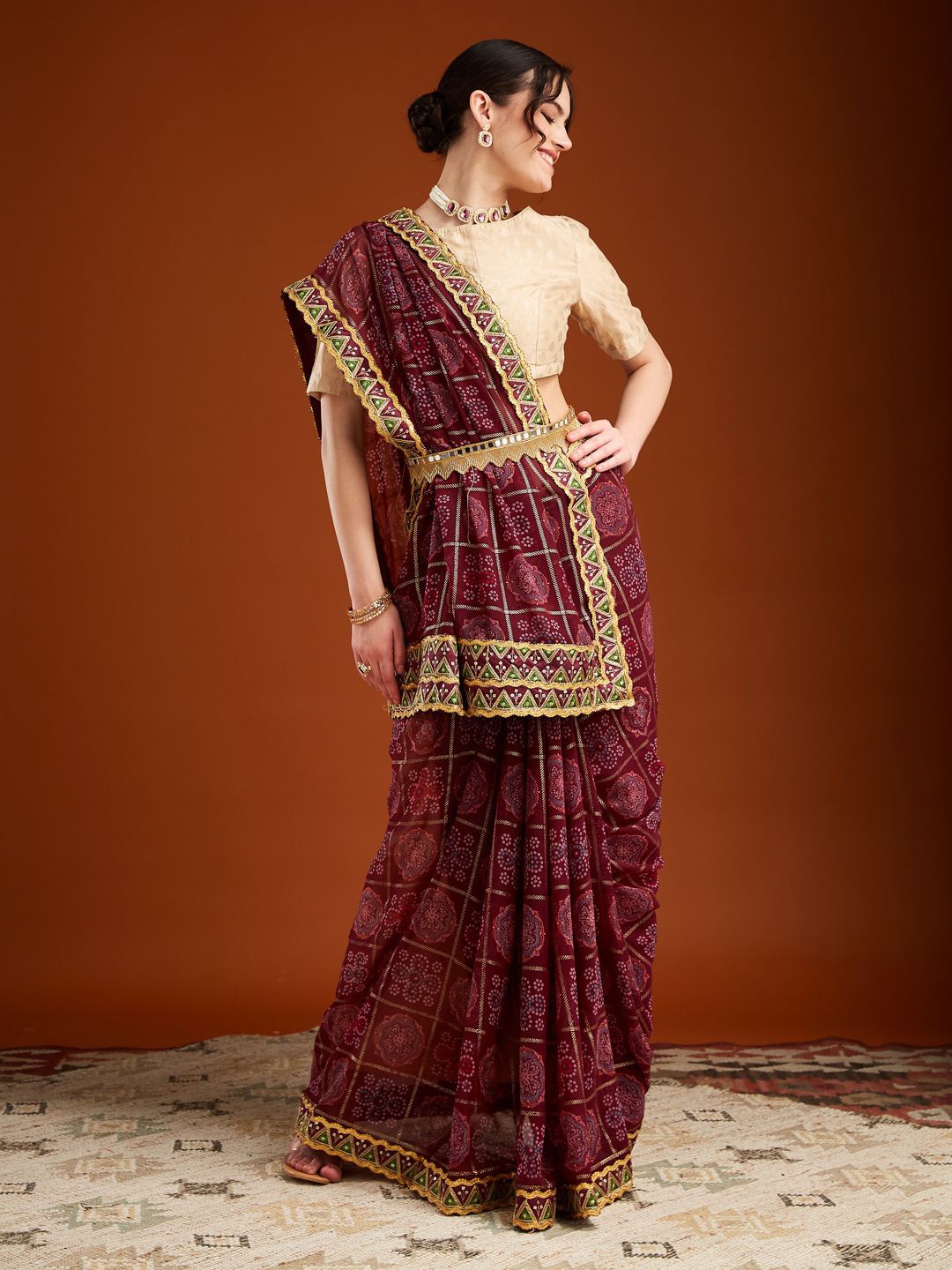

MAHALASA Bandhani Embroidered Pure Georgette Bandhani Saree, Purple