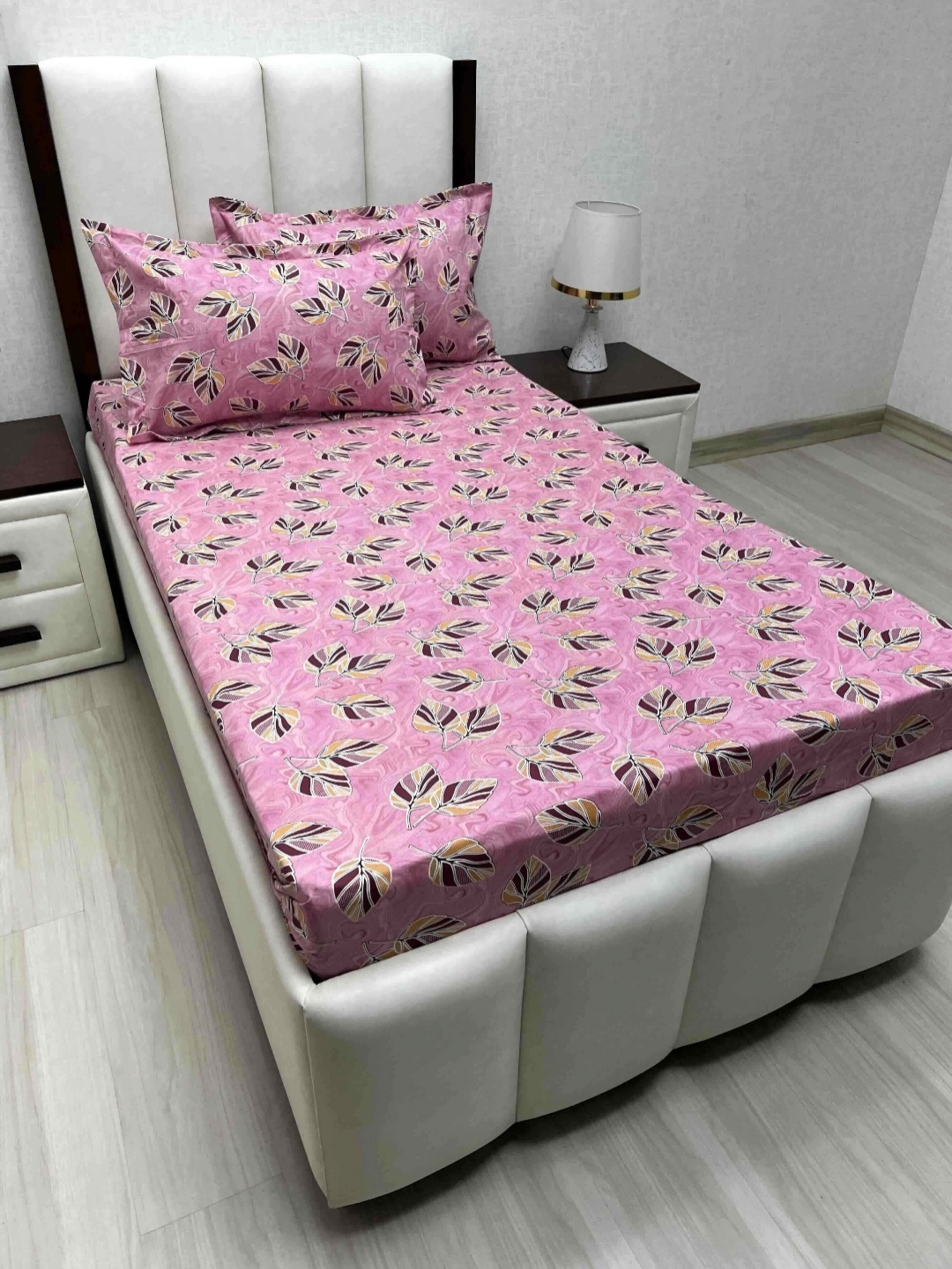 

Pure Decor Cotton Single Bed Size Bedsheet With 2 Pillow Covers 1.73m X 2.36m, Pink