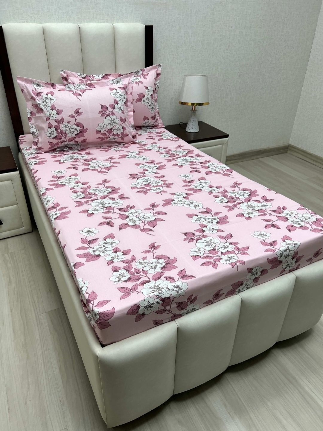 

Pure Decor Cotton Single Bed Size Bedsheet With 2 Pillow Covers 1.73m X 2.36m, Pink