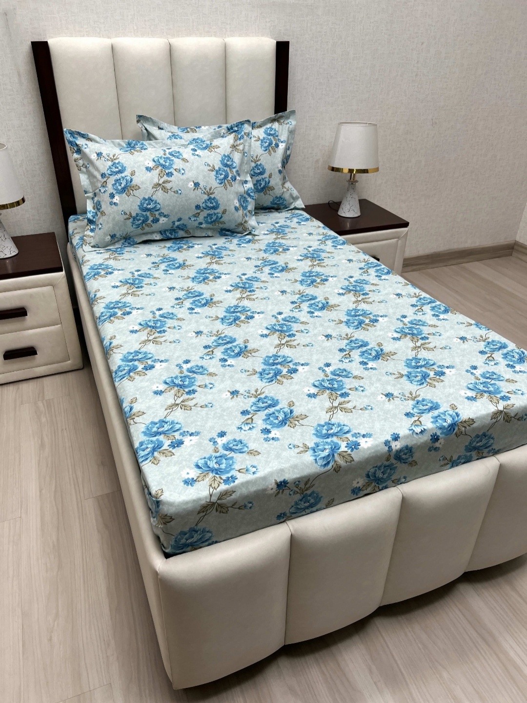 

Pure Decor Cotton Single Bed Size Bedsheet With 2 Pillow Covers 1.73m X 2.36m, Blue