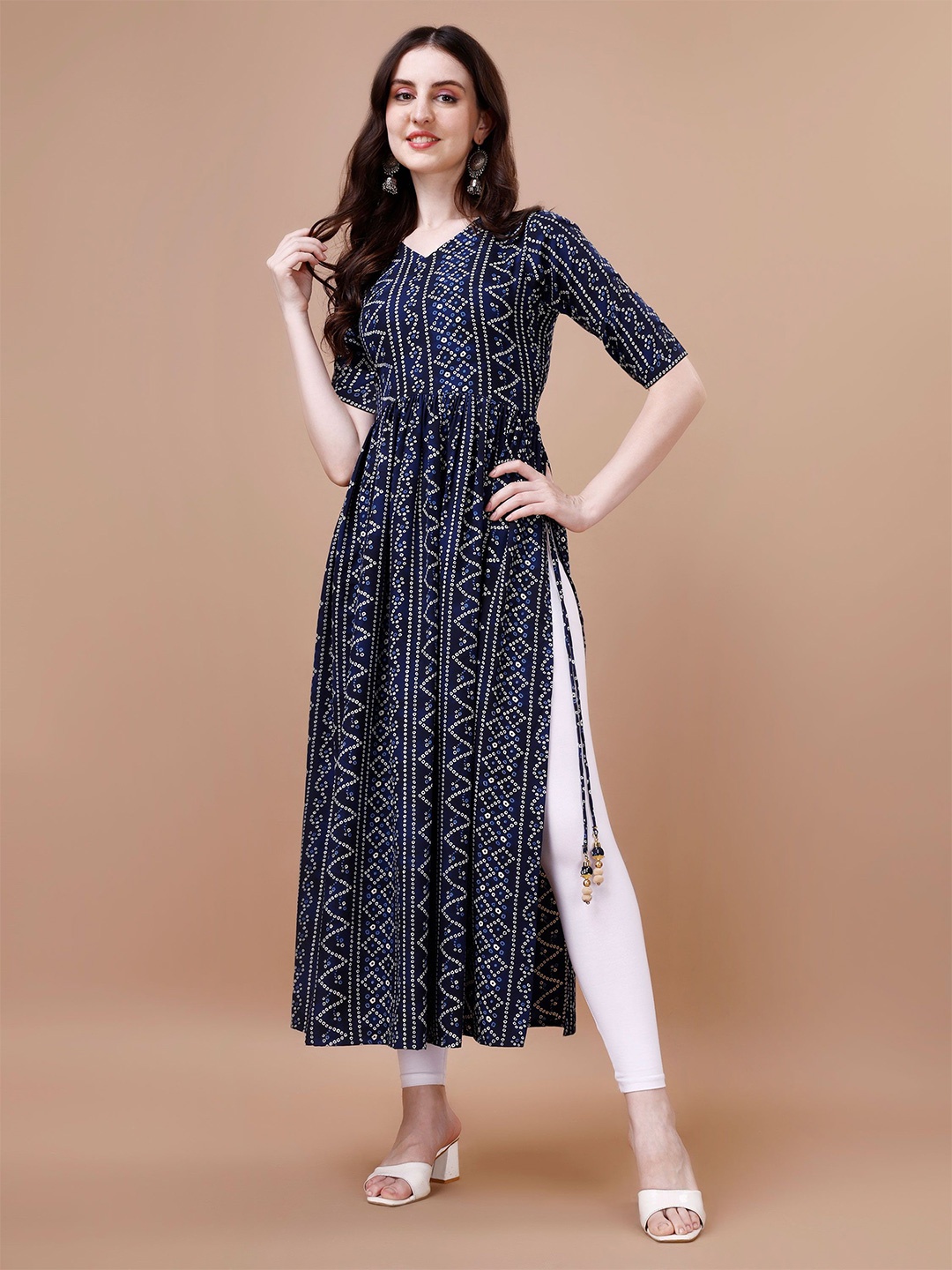 

Glomee Bandhani Printed Kurta, Blue