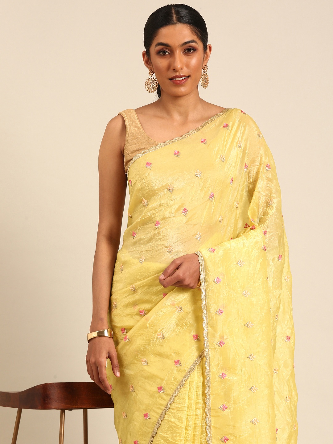 

Mitera Floral Sequinned Tissue Designer Saree, Yellow