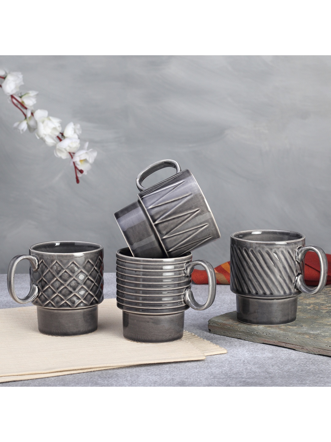 

BODHI HOUSE Grey 4 Pieces Ceramic Dishwasher and Microwave Safe Glossy Cups