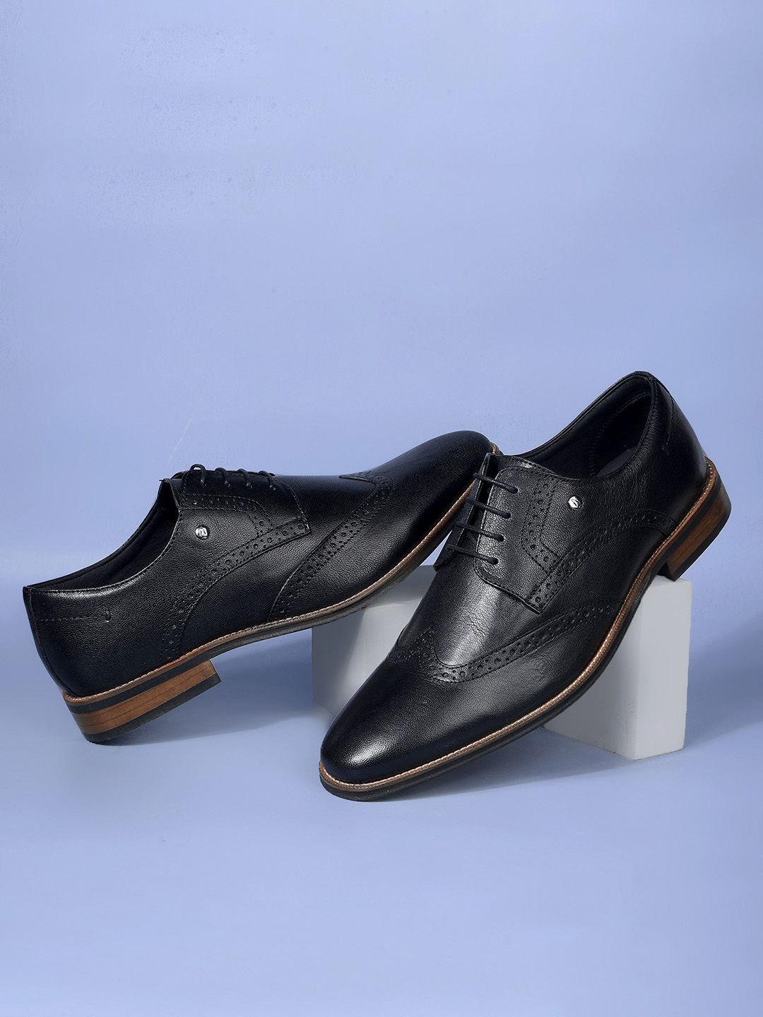 

Hush Puppies Men Leather Lace - Ups Formal Derbys, Black