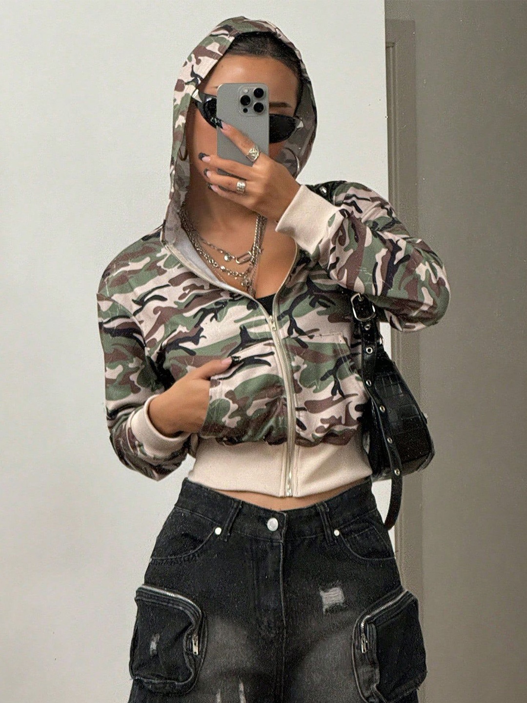 

StyleCast x Revolte Printed Hooded Crop Top, Olive