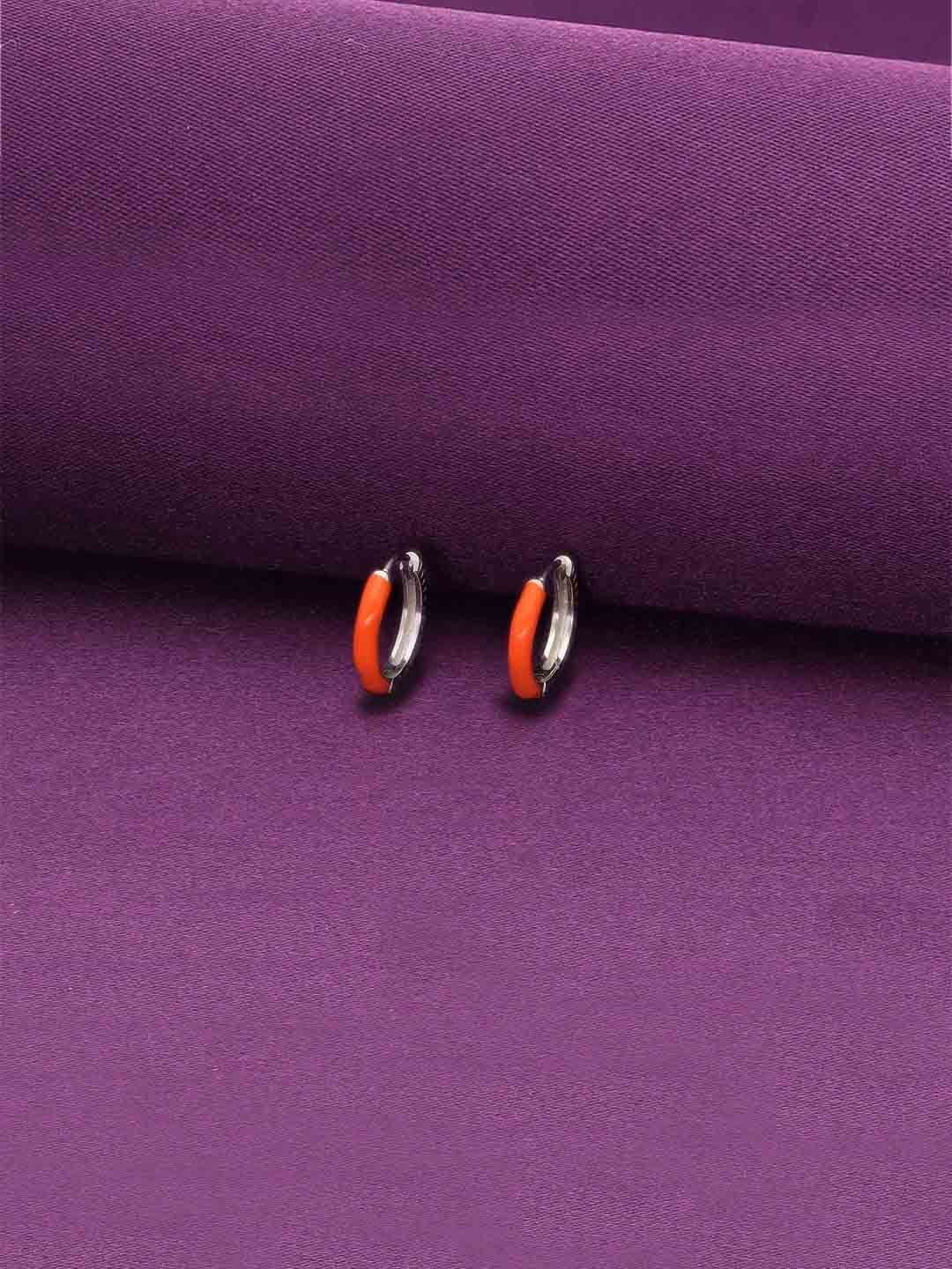 

KAI JEWEL Rhodium-Plated Contemporary Sterling Silver Hoop Earrings
