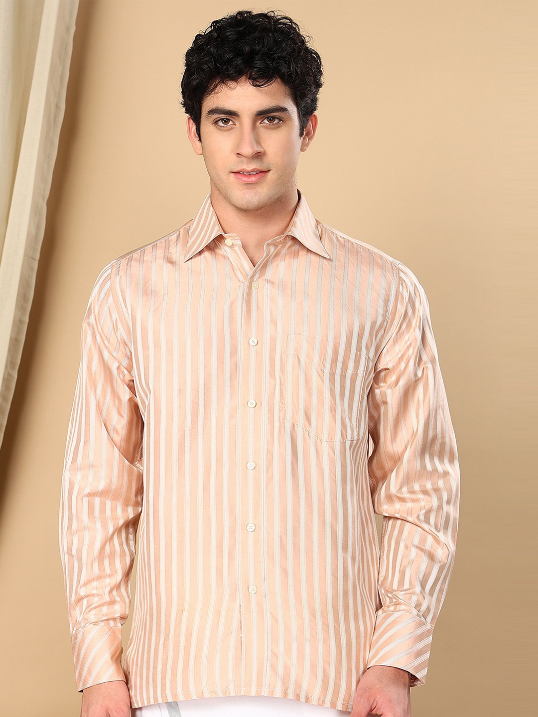 

TATTVA Men Classic Spread Collar Vertical Striped Silk Casual Shirt, Peach