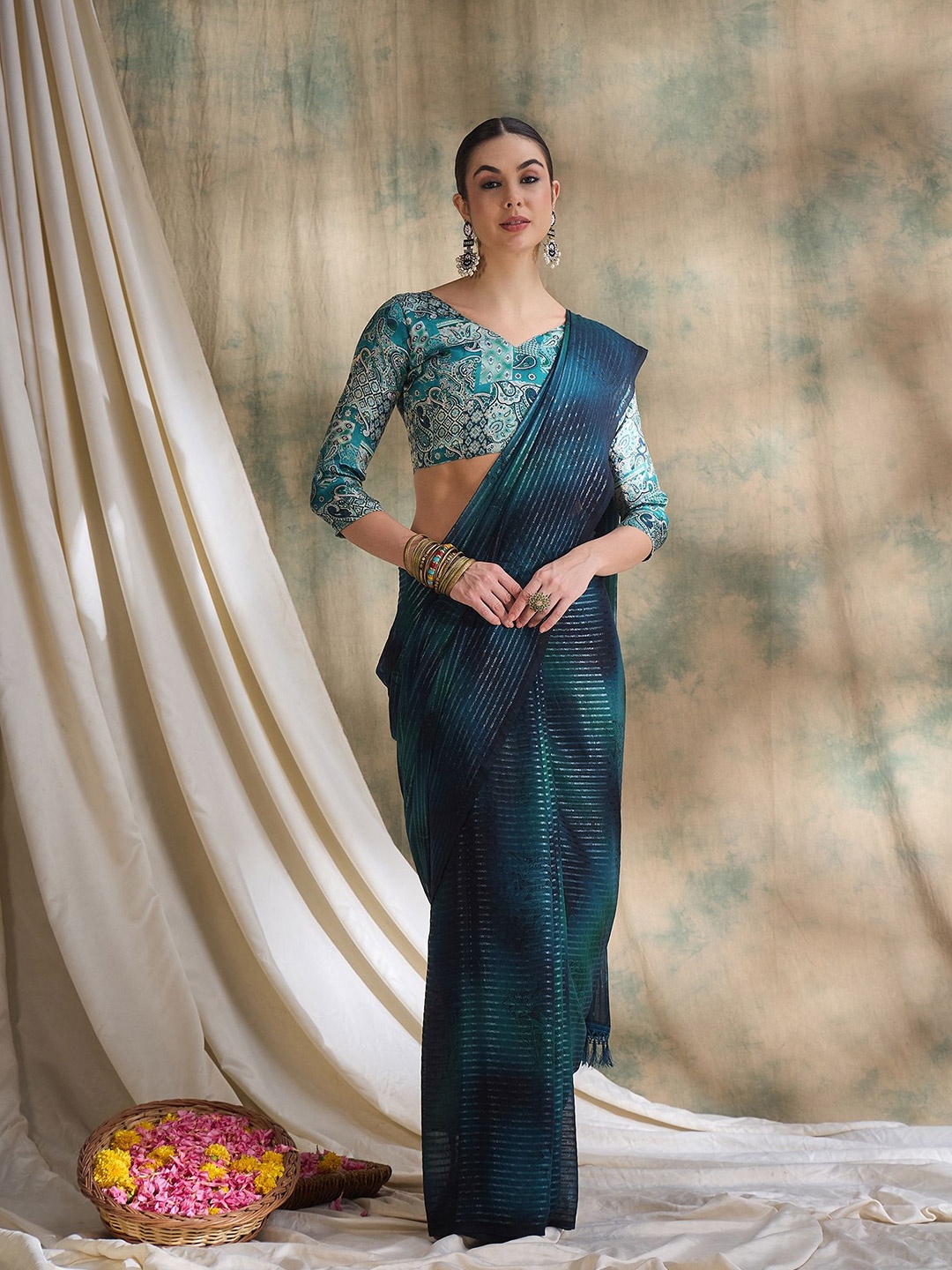 

HERE&NOW Embellished Beads and Stones Fusion Saree, Teal