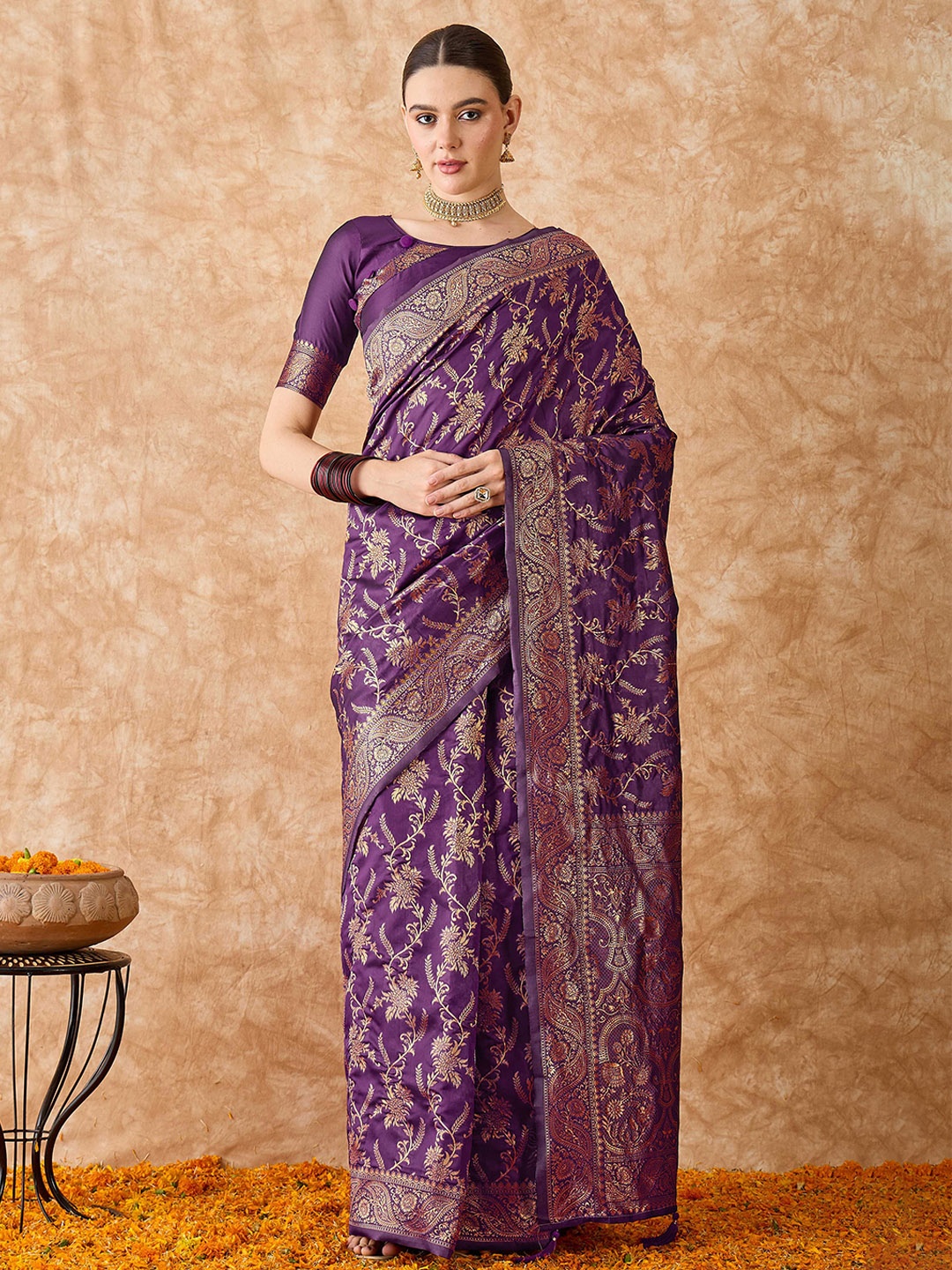 

HERE&NOW Embellished Zari Fusion Banarasi Saree, Purple