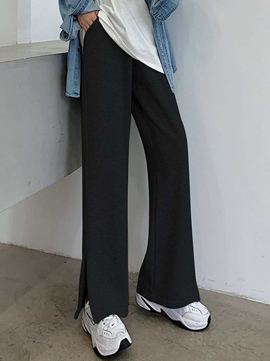 

LULU & SKY Women Straight Fit High-Rise Parallel Trousers, Black