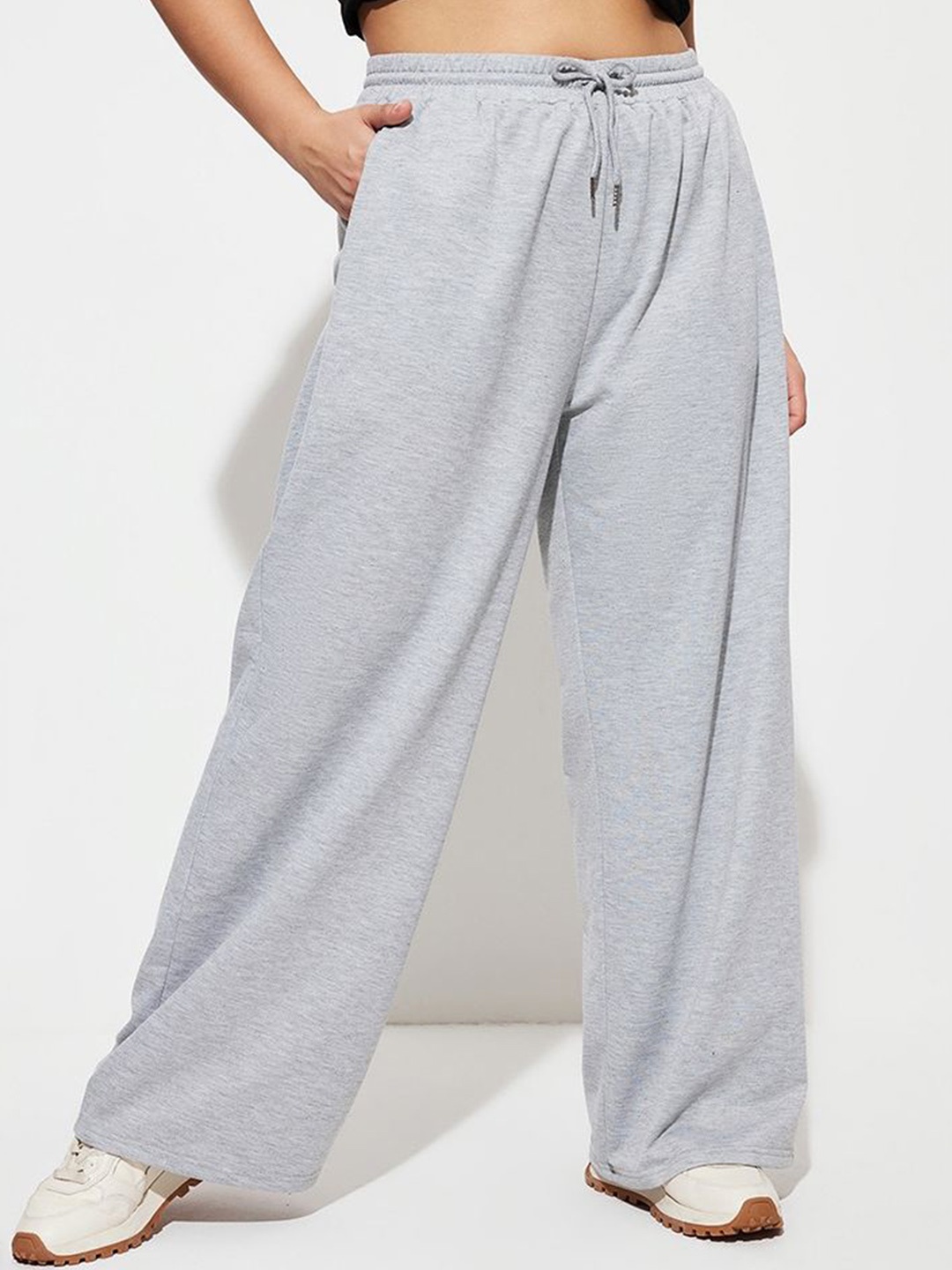 

LULU & SKY Women Loose Fit High-Rise Parallel Trousers, Grey