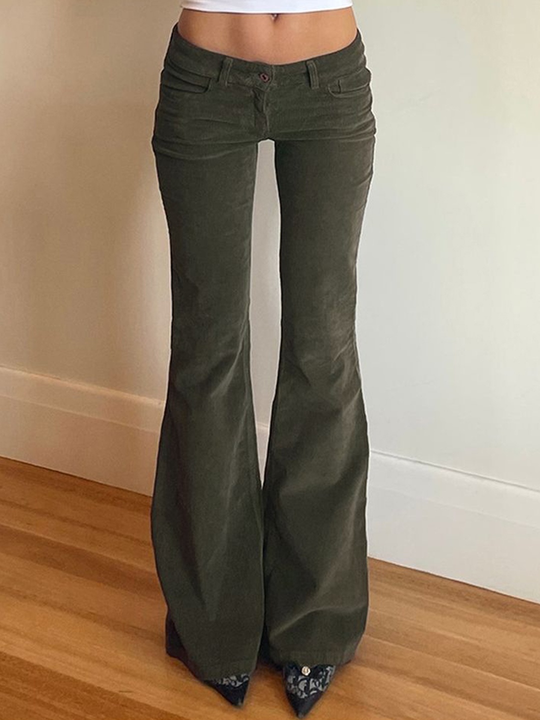 

LULU & SKY Women Flared Low-Rise Trousers, Green