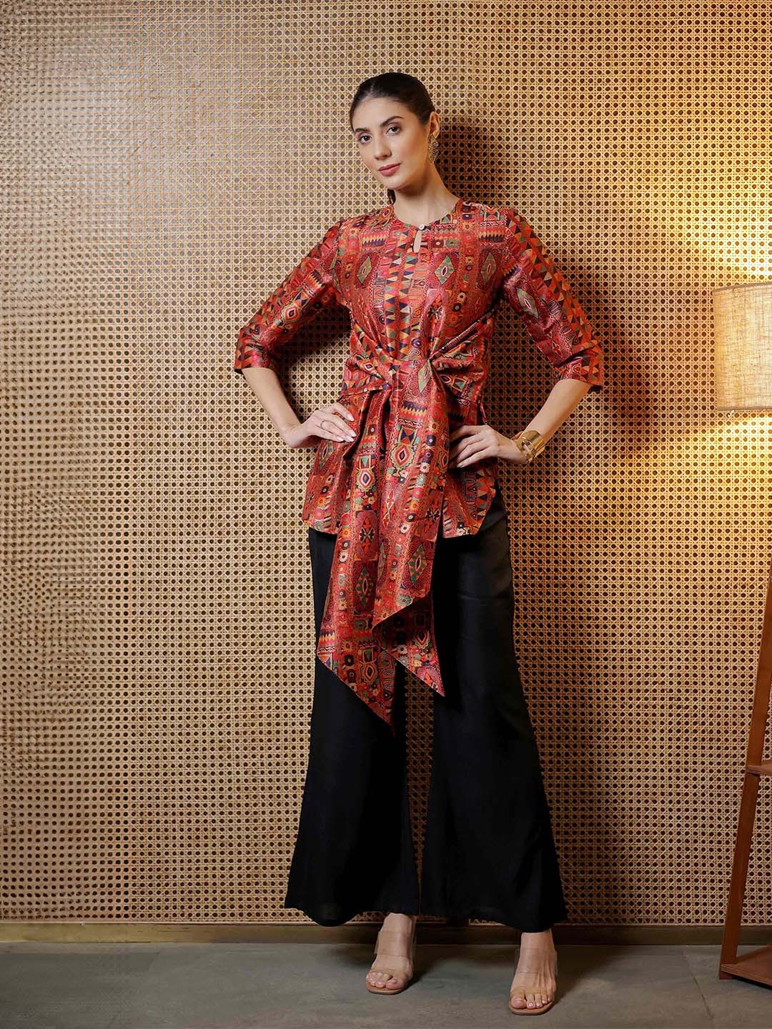 

BEOM Rustic Mosaic Printed Keyhole Neck Three-Quarter Sleeves Tunic With Trouser, Rust