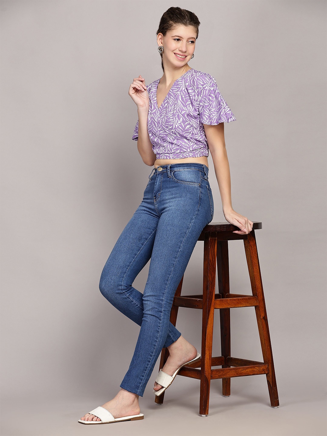 

TrendRush Women Floral Print Flared Sleeve Top, Purple