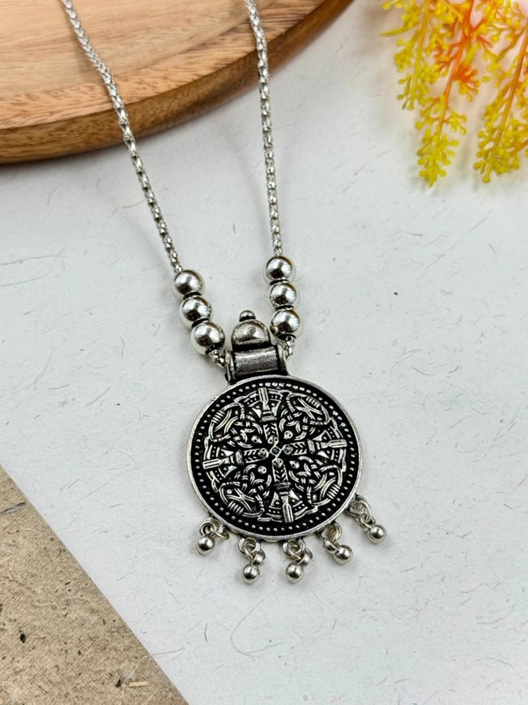 

NAMAN ARTS Silver Plated Oxidized Necklace