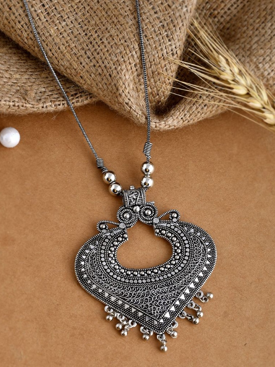 

NAMAN ARTS Silver-Plated Artificial Beaded Oxidised Necklace