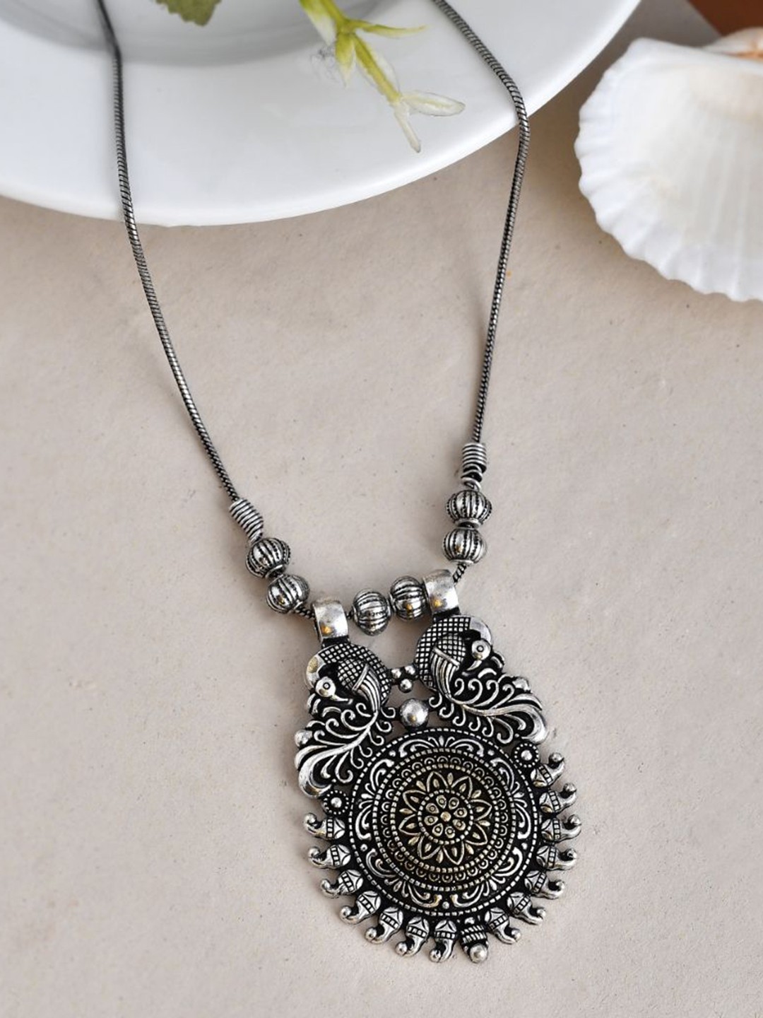 

NAMAN ARTS Silver-Plated Oxidised Necklace