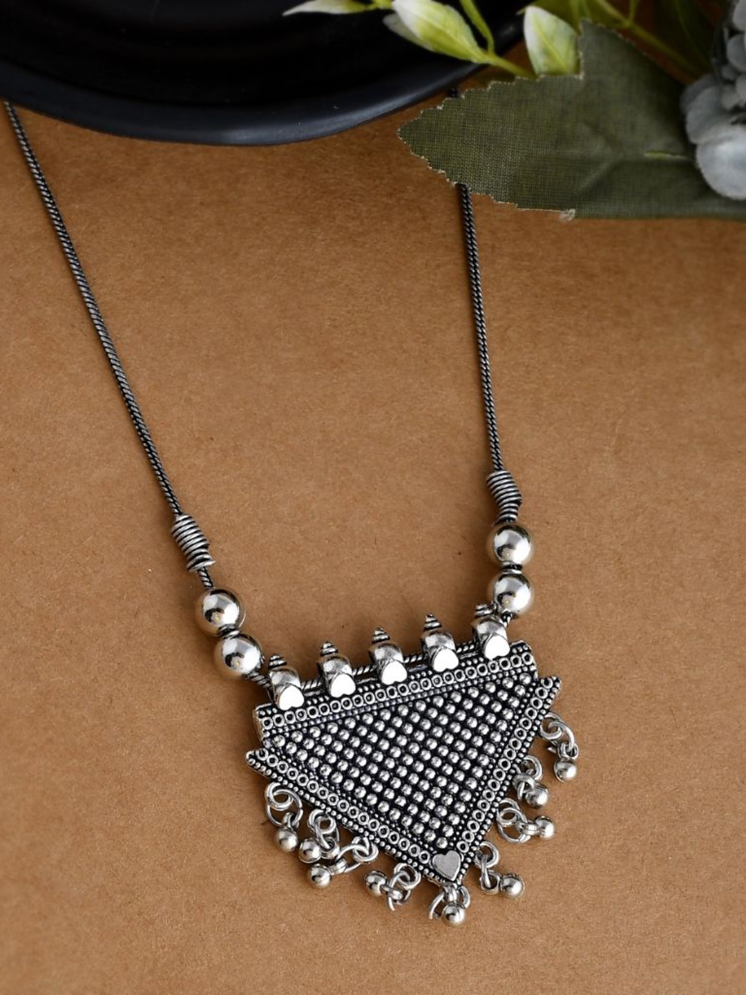 

NAMAN ARTS Silver-Plated Artificial Beaded Oxidised Necklace