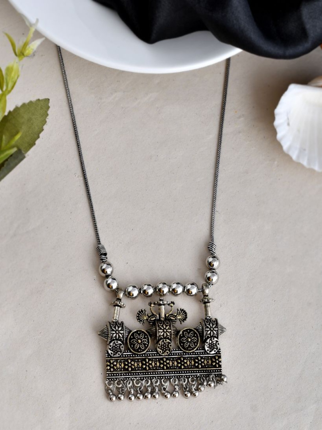 

NAMAN ARTS Silver-Plated Artificial Beaded Oxidised Necklace