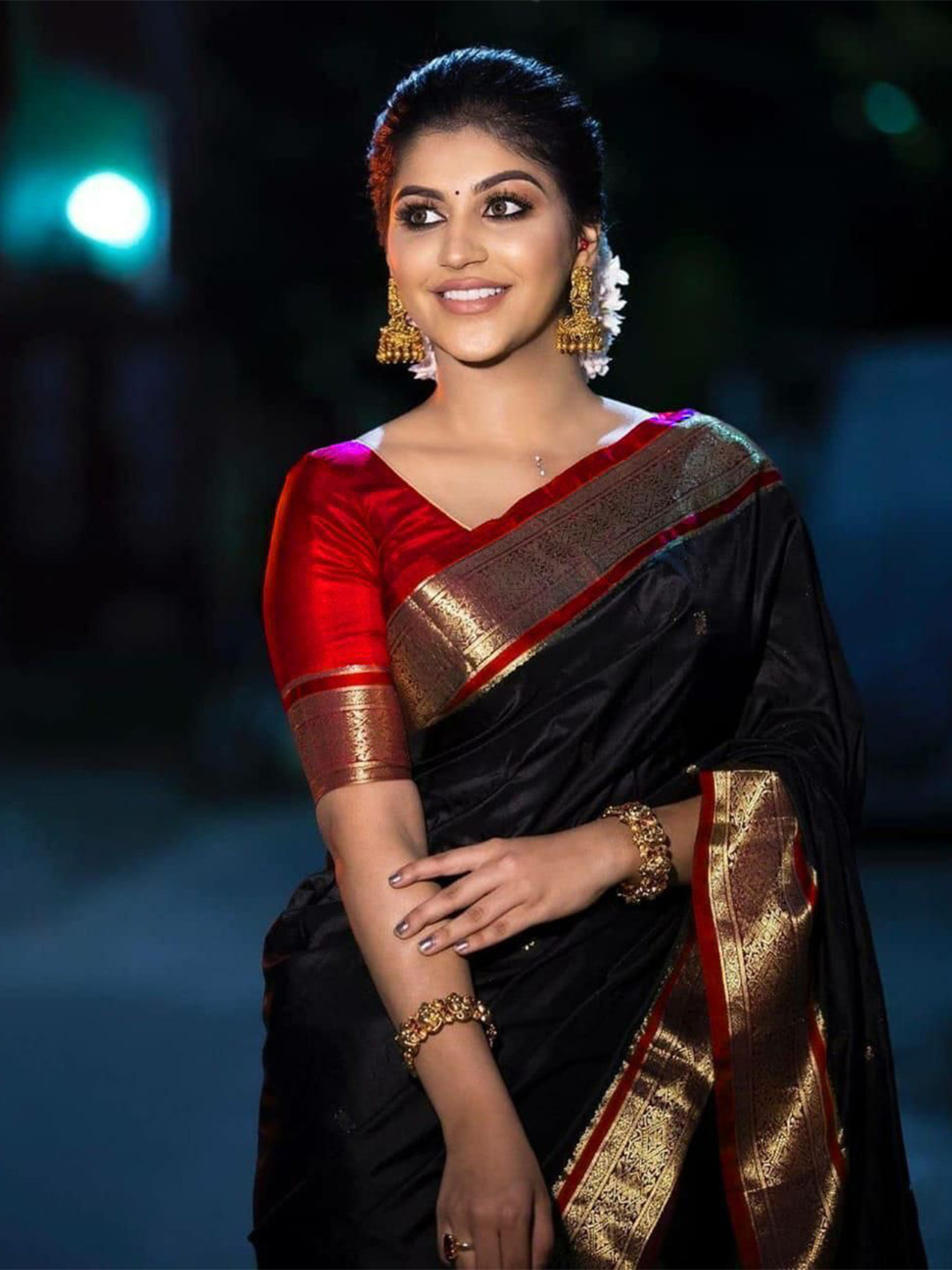 

KALINI Woven Design Zari Silk Blend Designer Banarasi Saree, Black